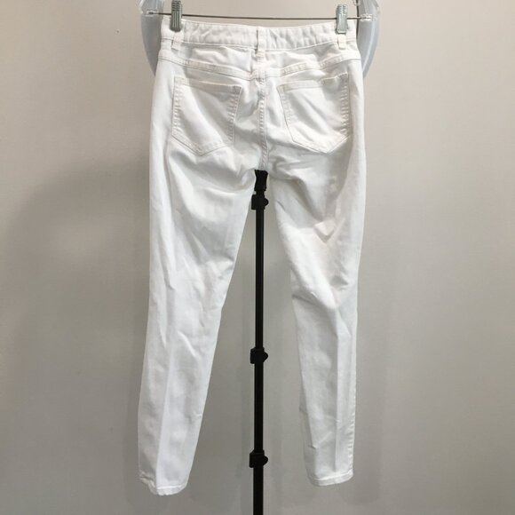 FREE PEOPLE 5 Pocket Logo Hardware White Distressed Ripped Knee Skinny Jeans - Picture 6 of 7